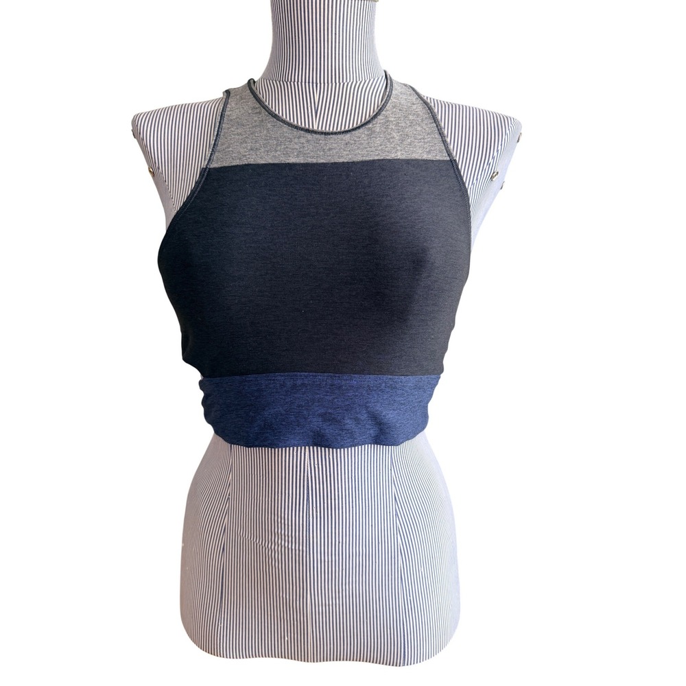 Outdoor Voices Tri-Tone Slashback crop top work out Size Small